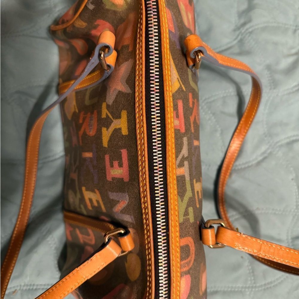 Dooney Rainbow Zipper - Picture 9 of 10